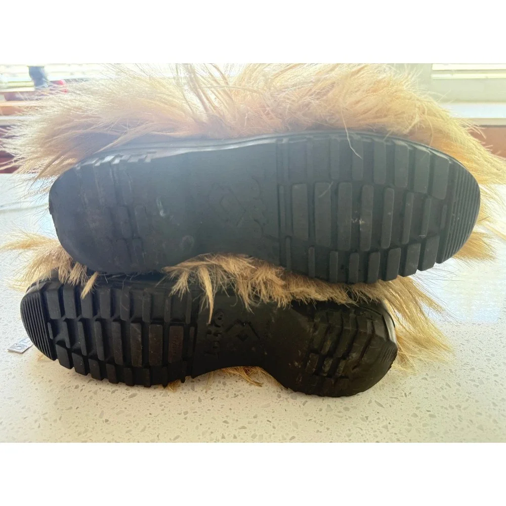 Vintage Lotto Yeti Fur Apres Ski Boots Beige Shaggy Lug Sole Rare